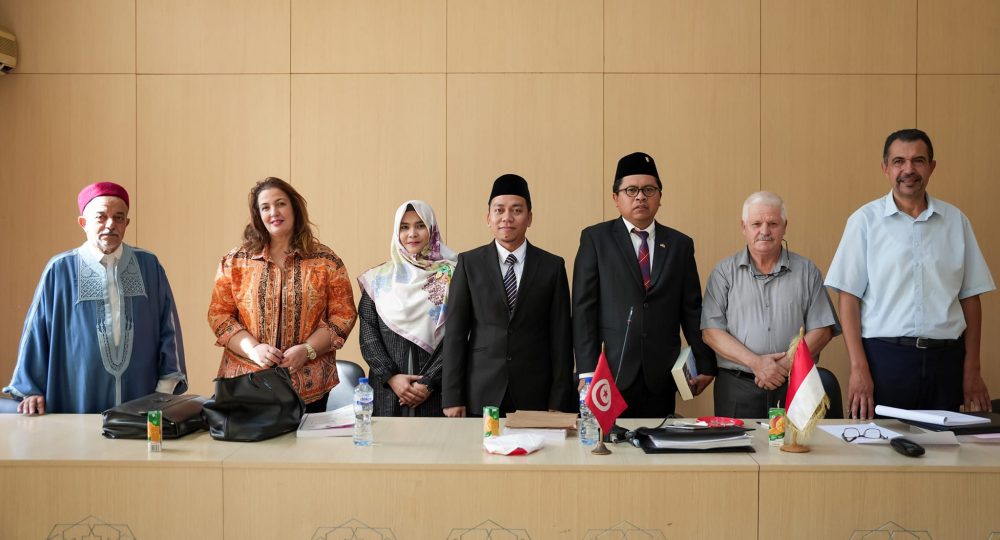 Kaji Perbandingan Bahasa Arab Dan Bahasa Indonesia Mahasiswa Indonesia